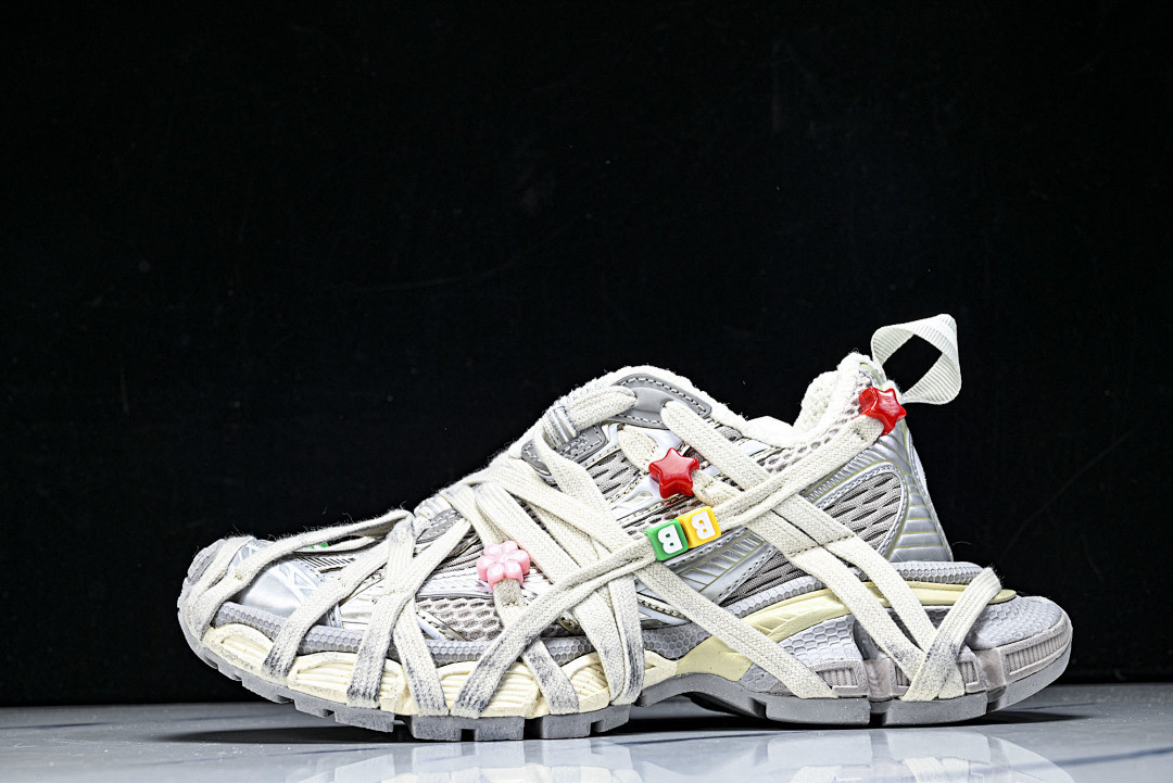 Ba1en*iaga Sneaker 3XL