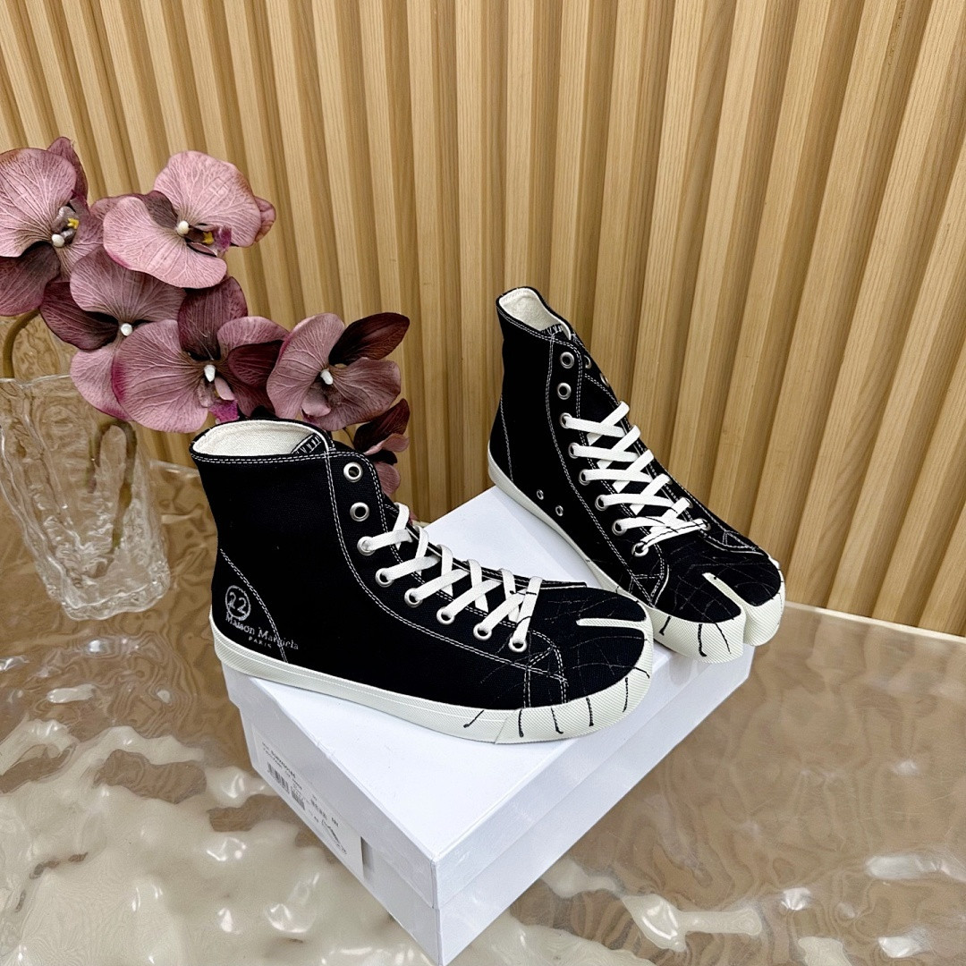 Ma1s0n Marg*e1a Sneakers