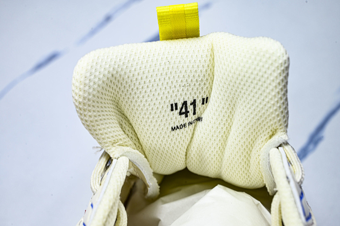 OFF-WHITE BE RIGHT BACK
