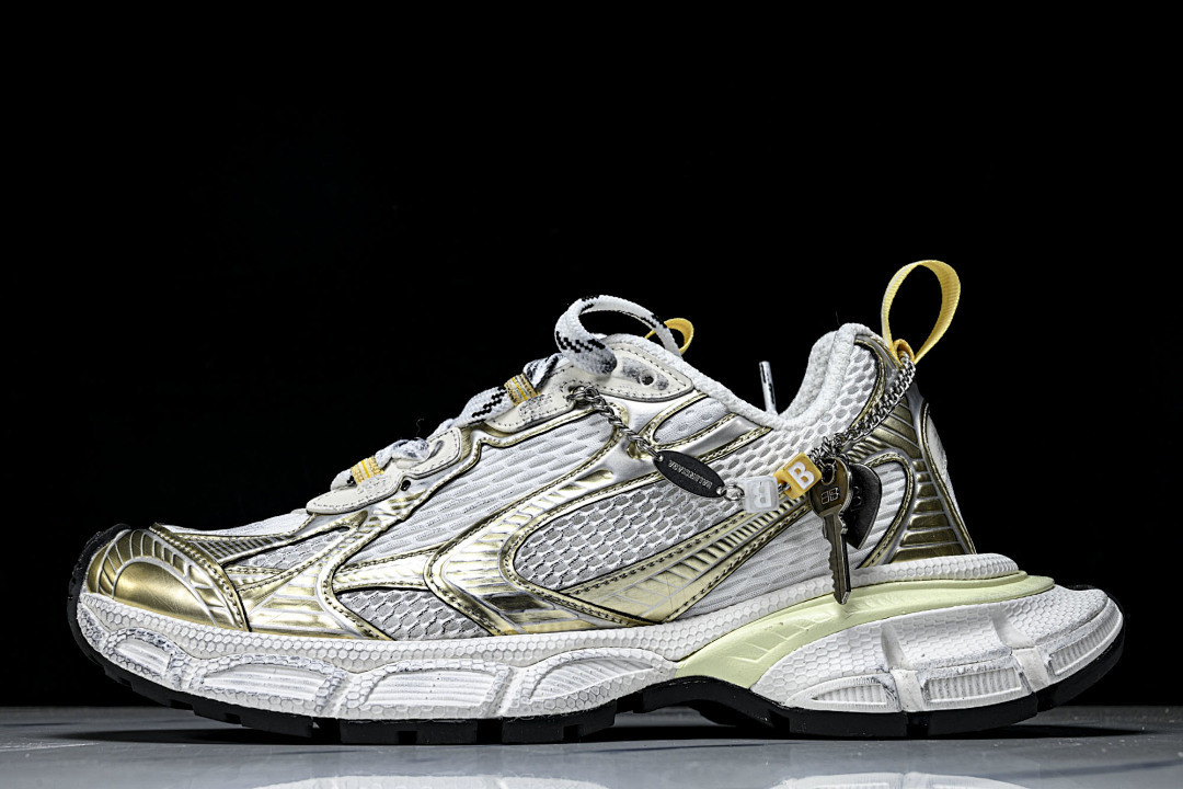 Ba1en*iaga Sneaker 3XL