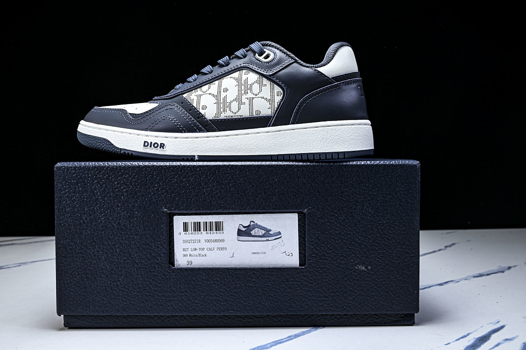 DR B27 Sneaker
