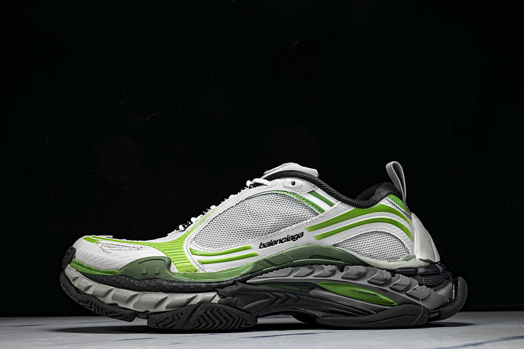 Ba1en*iaga Triple S 2 WTRS2-1133