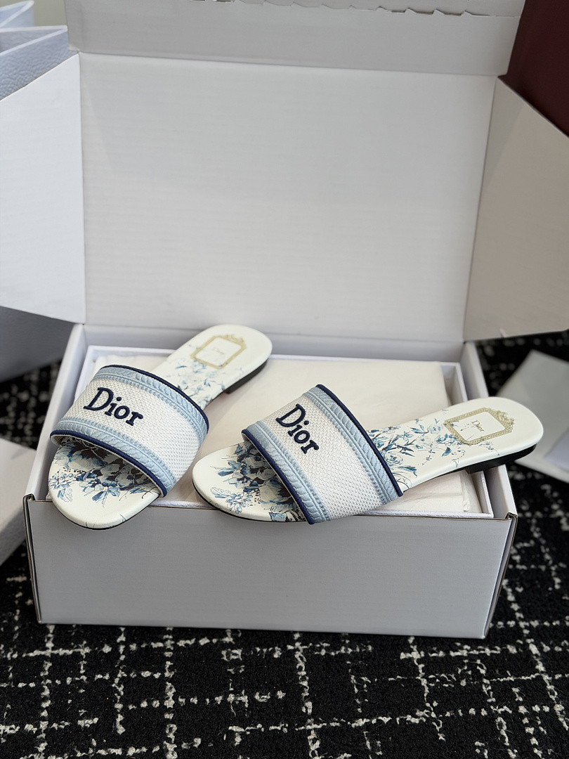 DR Sandals DS-17
