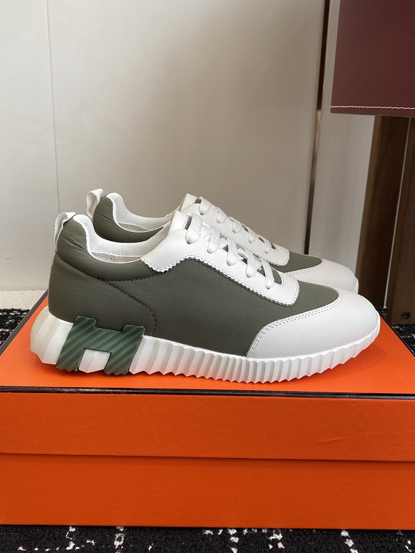 H**me5 SNEAKER