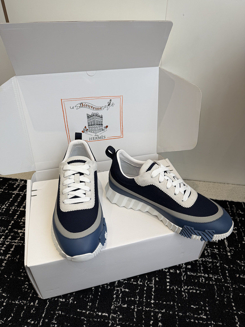 H**me5 SNEAKER