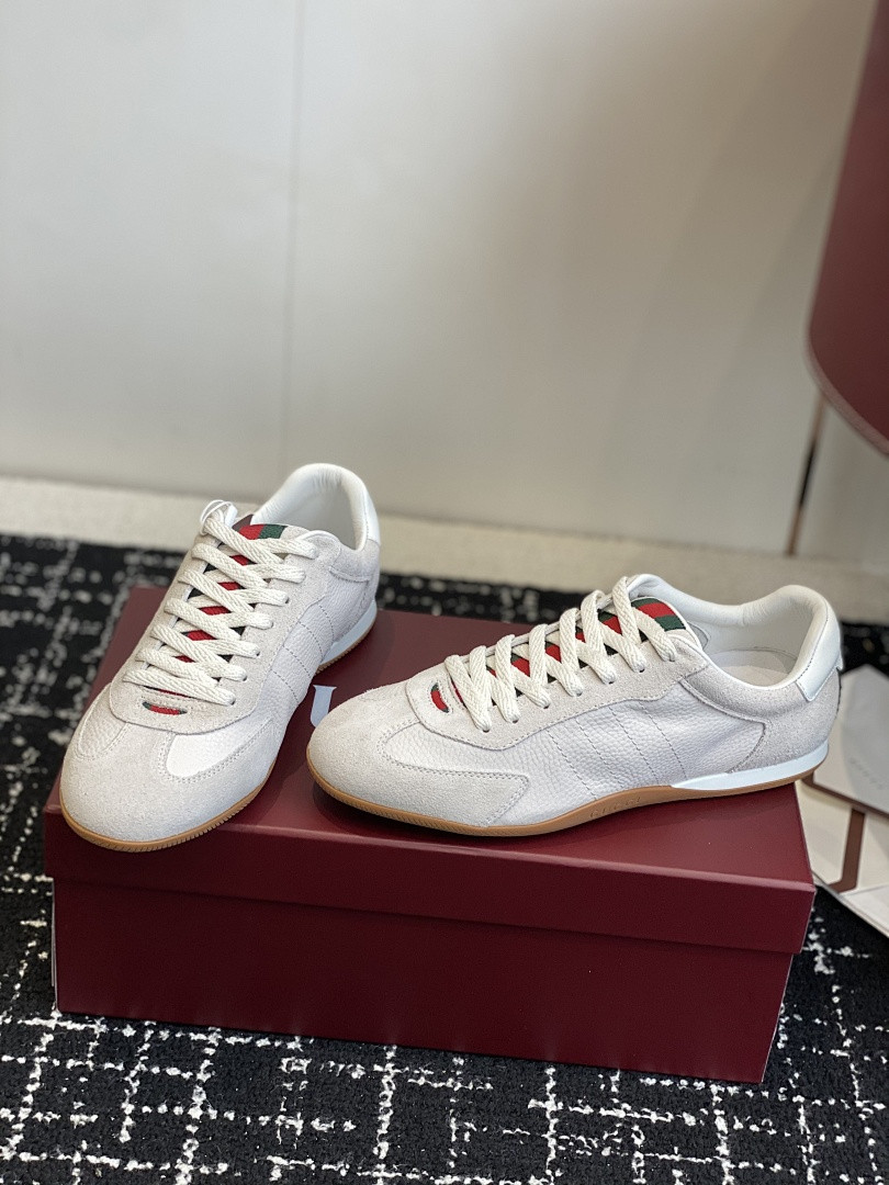 GC Sneakers