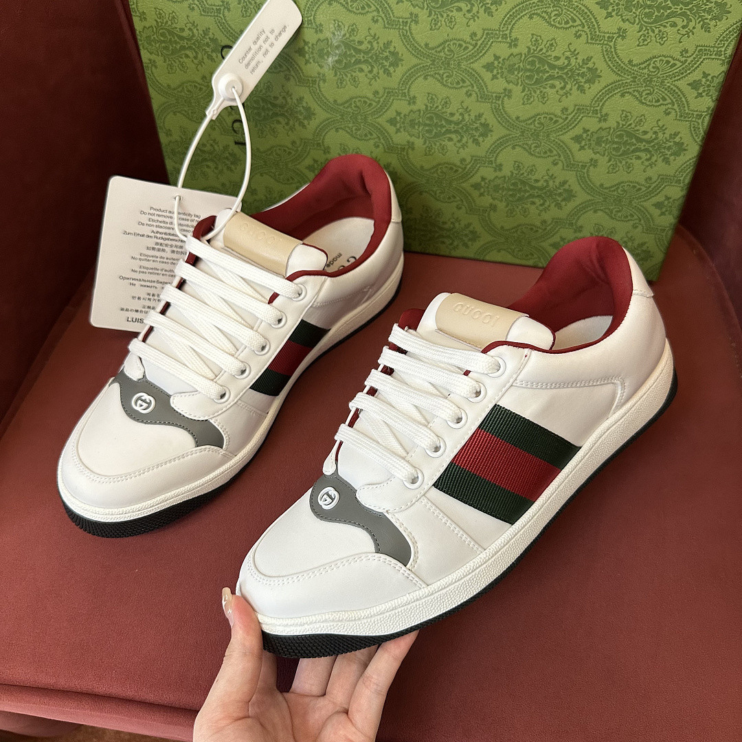 GC Sneakers