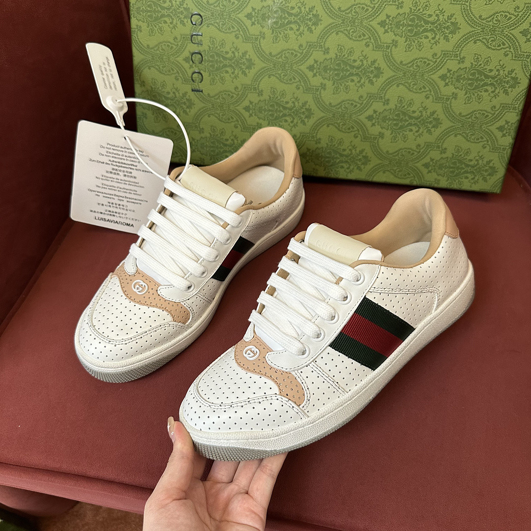 GC Sneakers