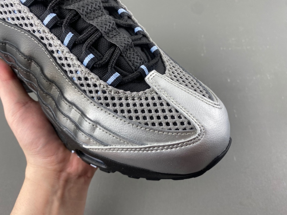 Palace x Nike Air Max 95 
