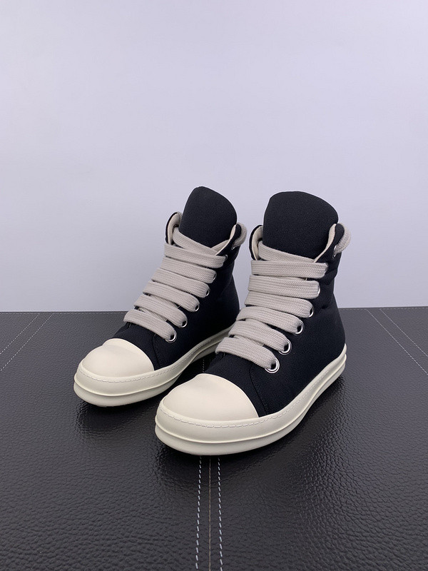 RO Sneakers