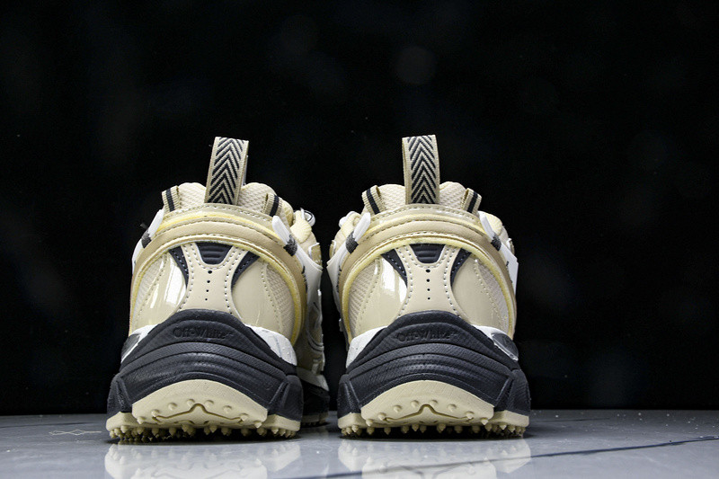 OFF-WHITE BE RIGHT BACK