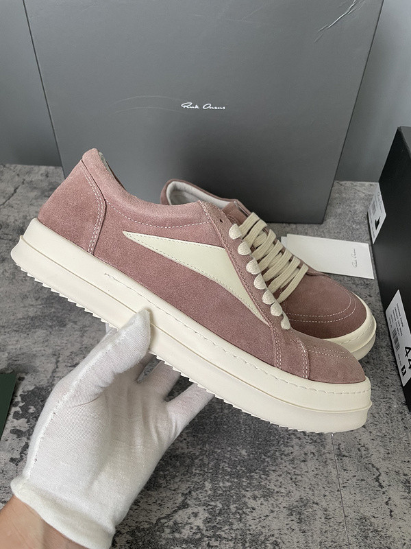 RO Sneakers