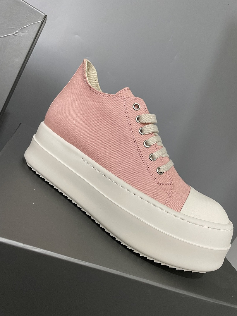 RO Sneakers