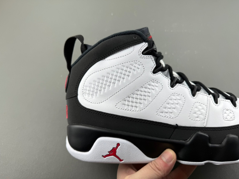 Air Jordan 9 Retro OG 