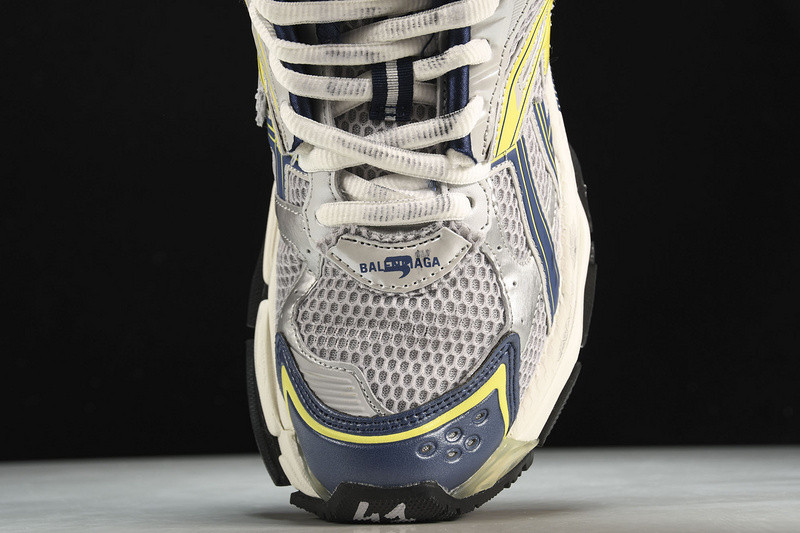Balenciaga Runner W3RB5-9174