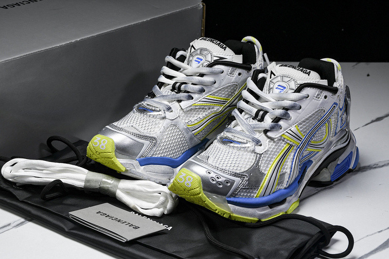 Balenciaga Runner W3RNY-0213