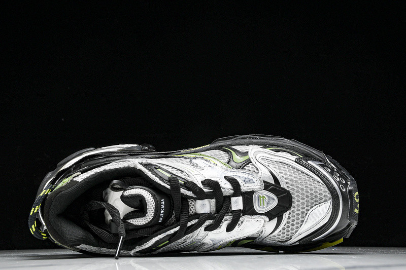 Balenciaga Runner W3RXP-0125