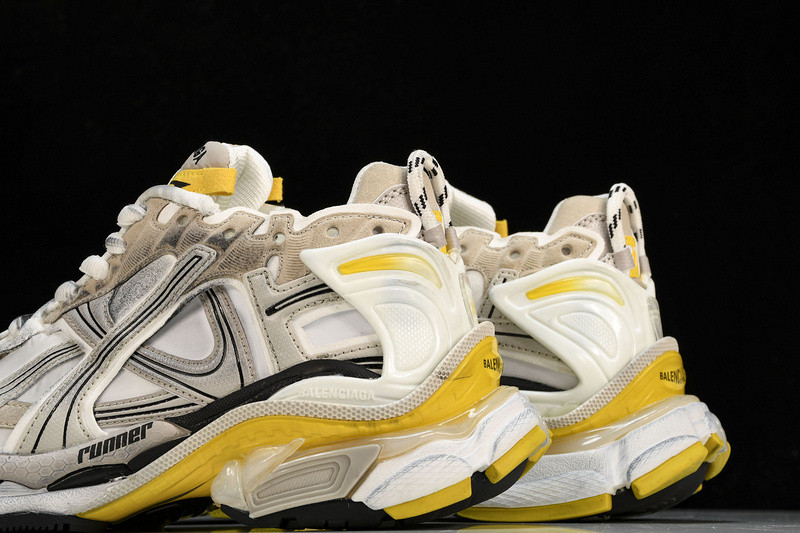 Balenciaga Runner W3RNY-9170