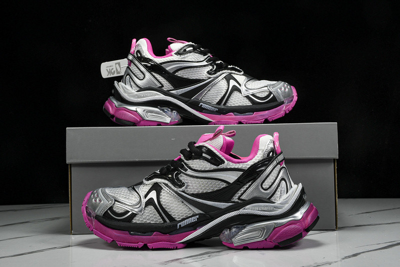 Balenciaga Runner W3RXP-5418