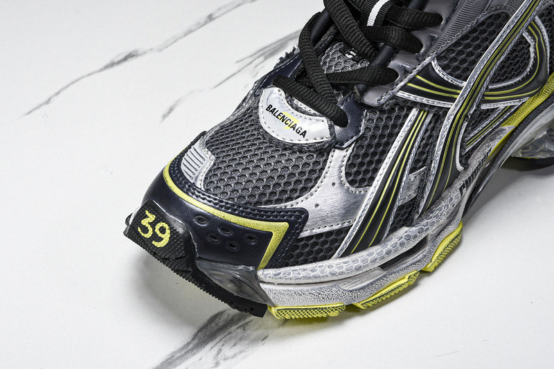 Balenciaga Runner W3RMU-1279