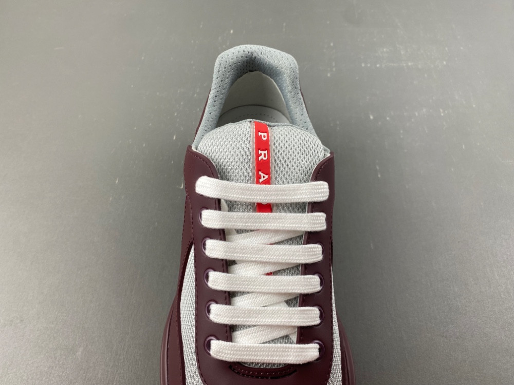 PA Low Sneakers