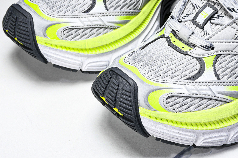 Balenciaga 6XL Sneaker