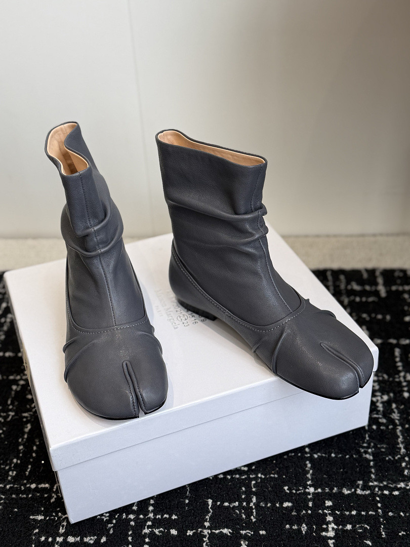 Ma1s0n Marg*e1a Boots