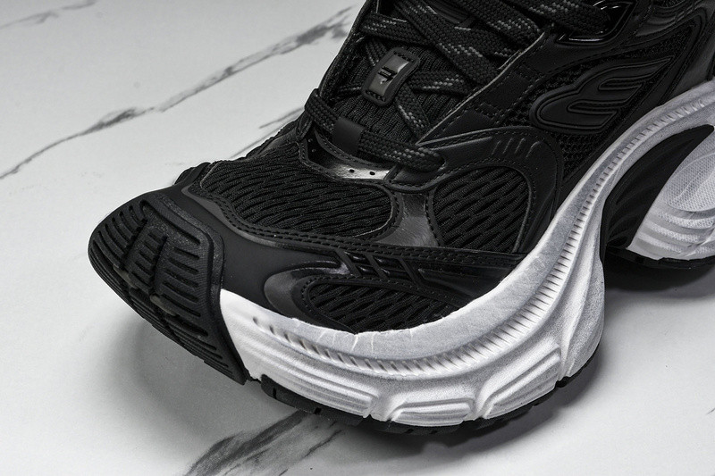 Balenciaga 10XL Sneaker