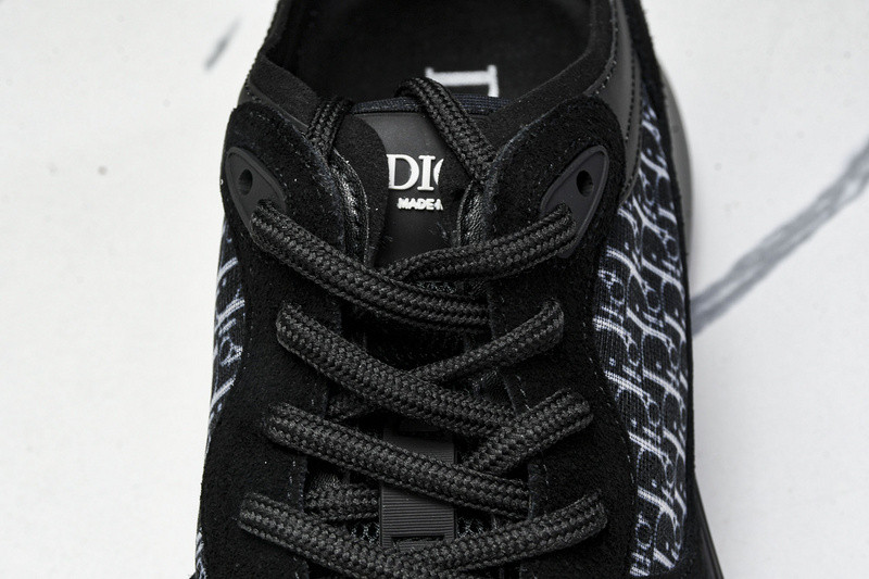 DR B25 Sneaker