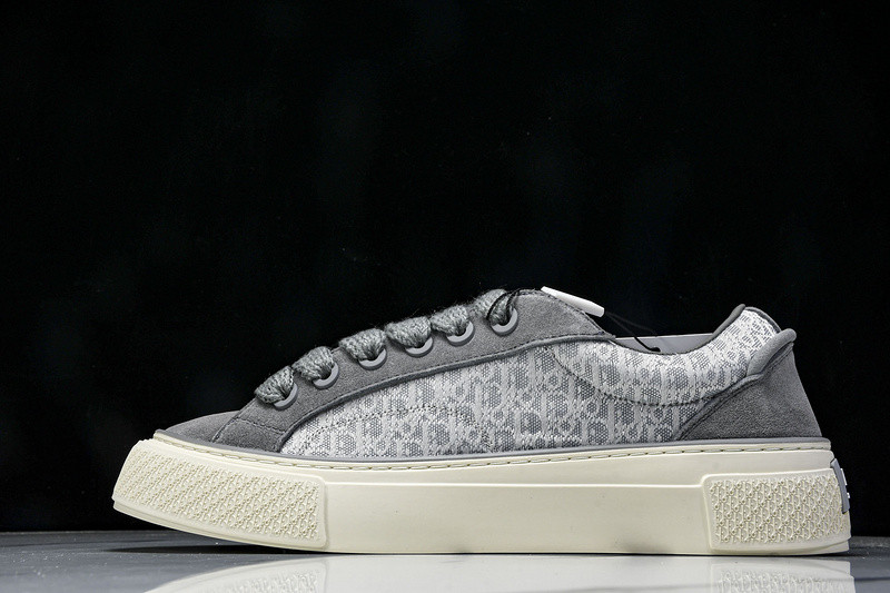 DR B33 Sneaker