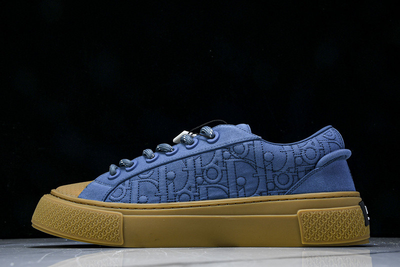 DR B33 Sneaker