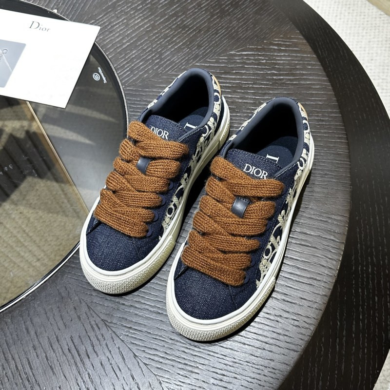 DR B33 Sneaker