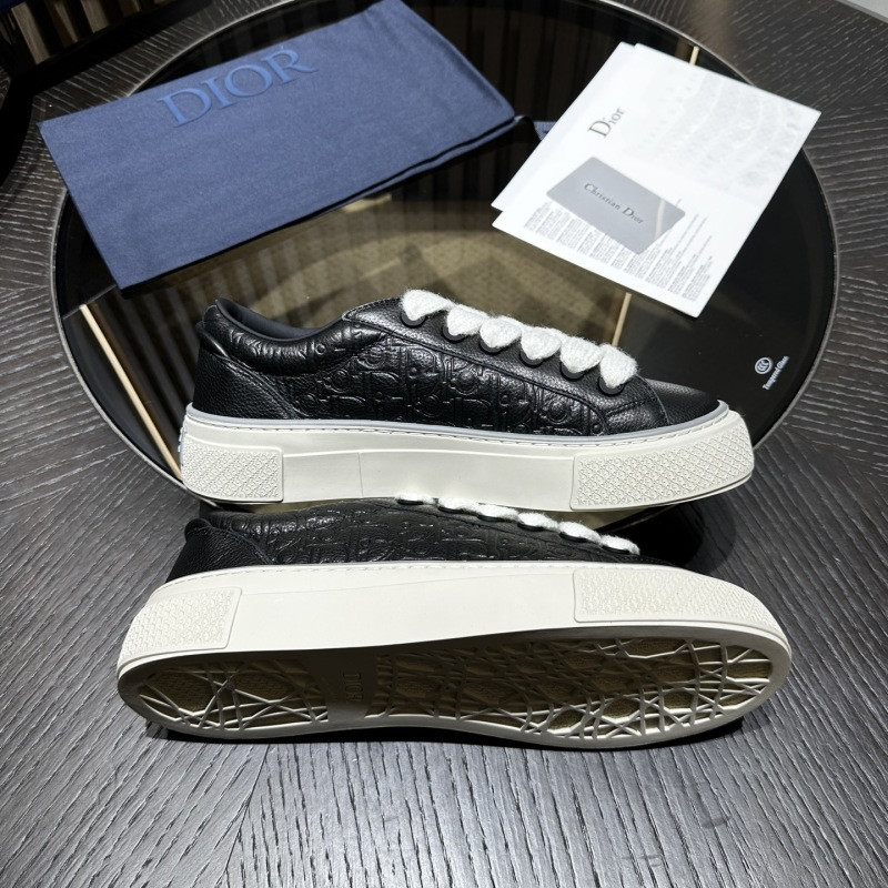 DR B33 Sneaker