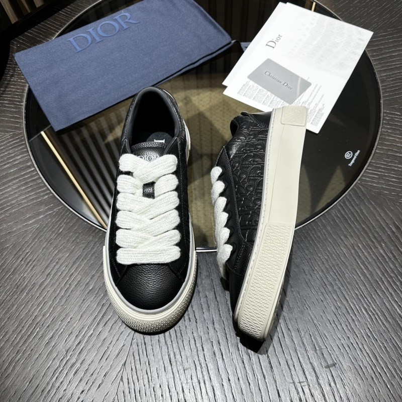 DR B33 Sneaker