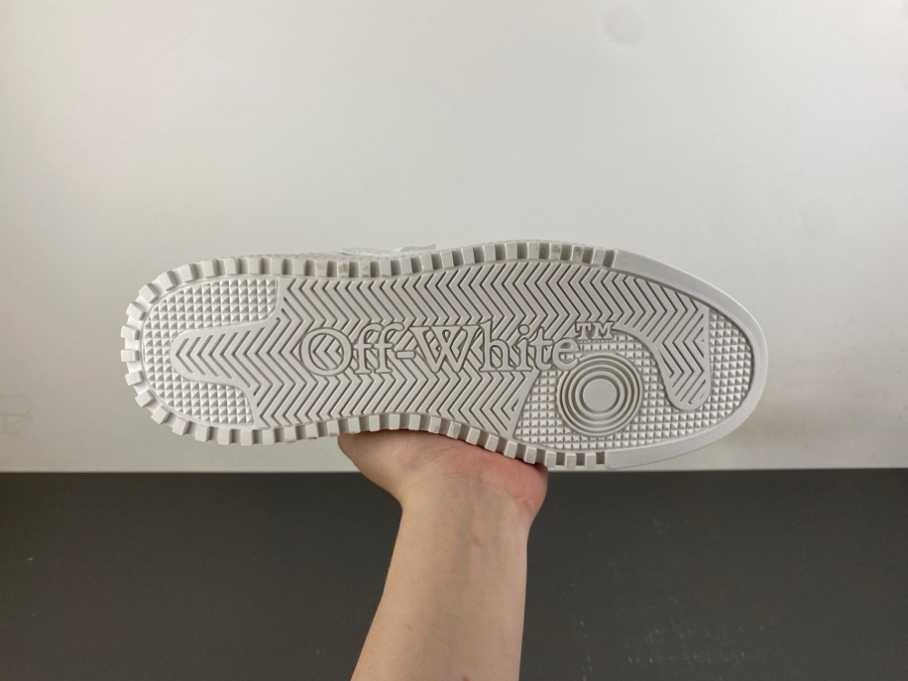 OFF-WHITE Virgil Abloh Vulc Low Top
