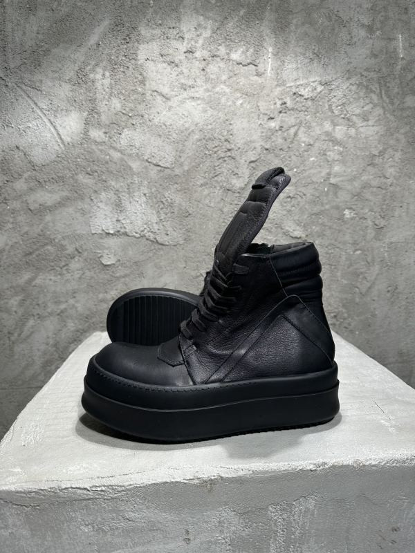 RO Sneakers