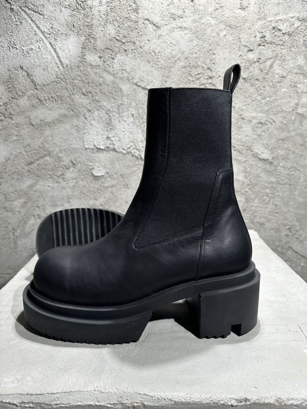 RO Sneakers