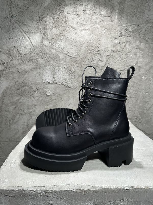 RO Sneakers