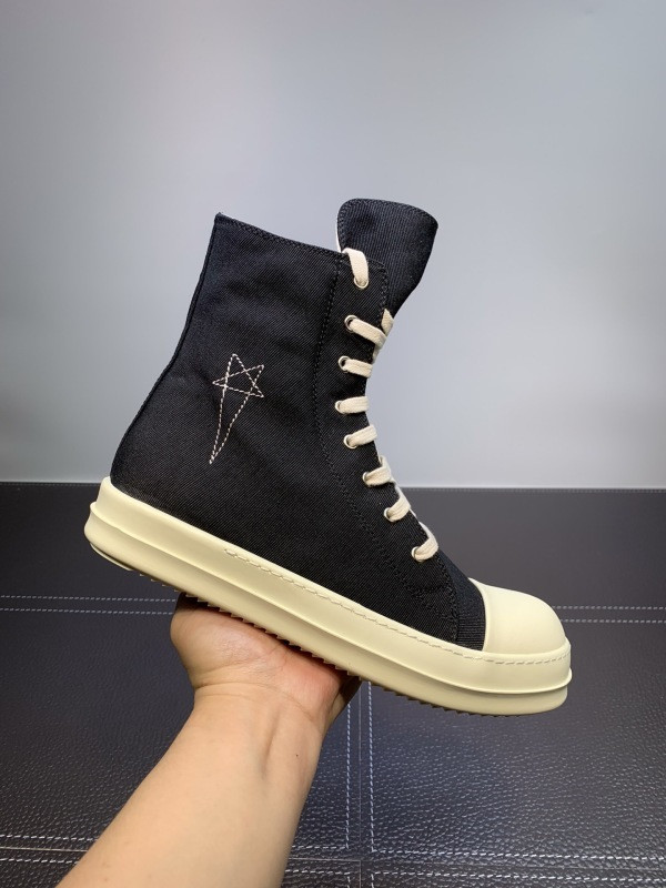 RO Sneakers