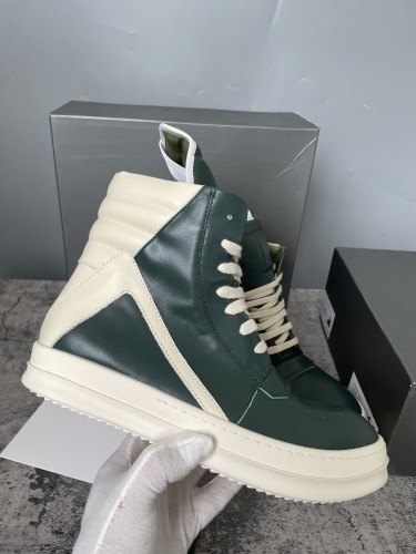 RO Sneakers