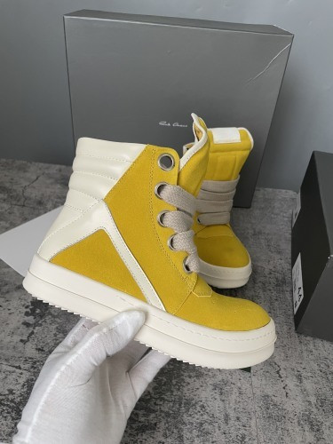 RO Sneakers