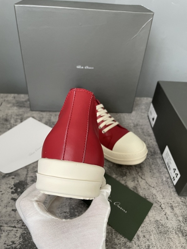 RO Sneakers