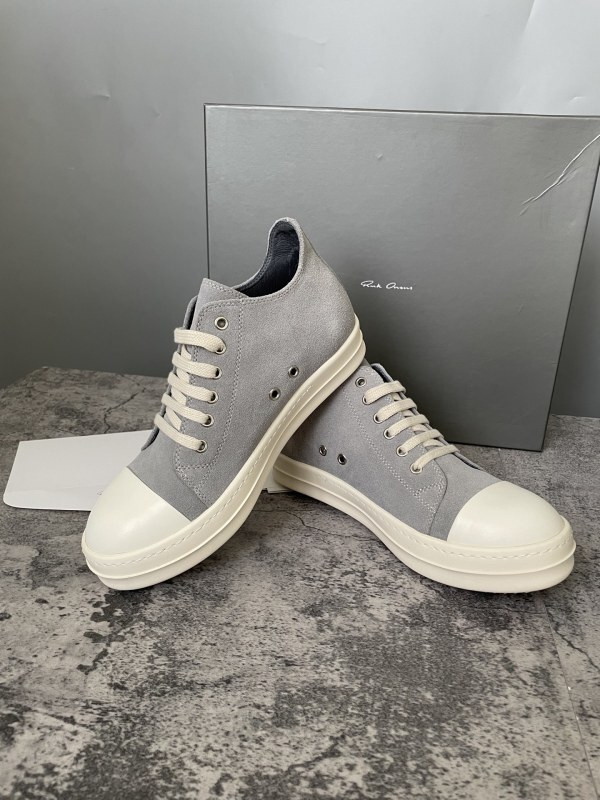 RO Sneakers