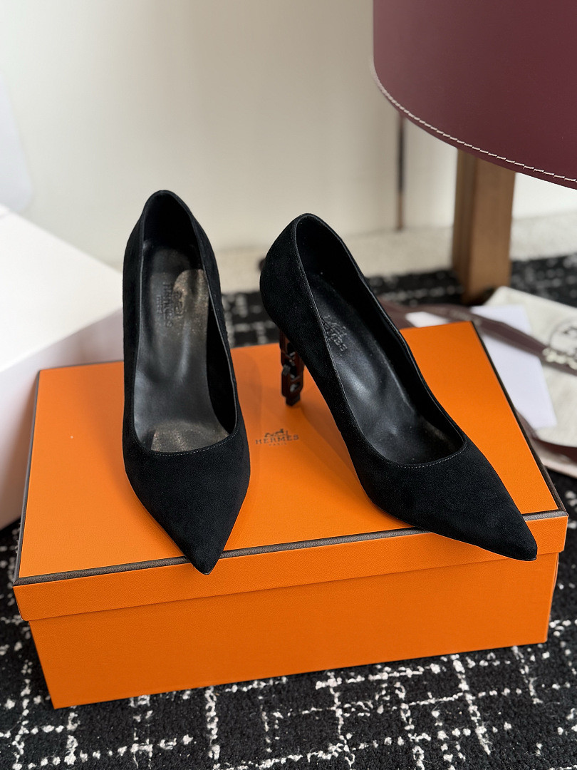 H**me5 HIGH HEELS