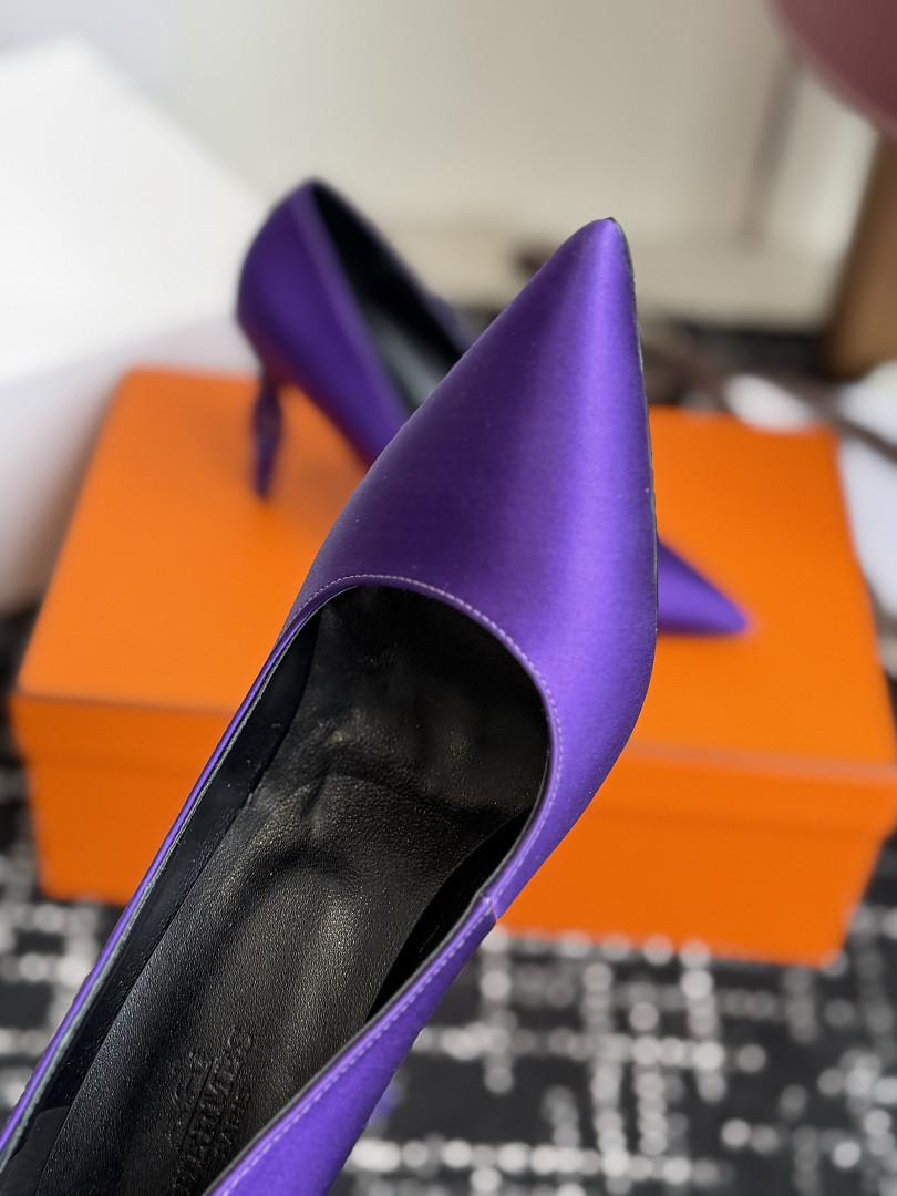 H**me5 HIGH HEELS