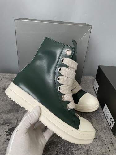 RO Sneakers