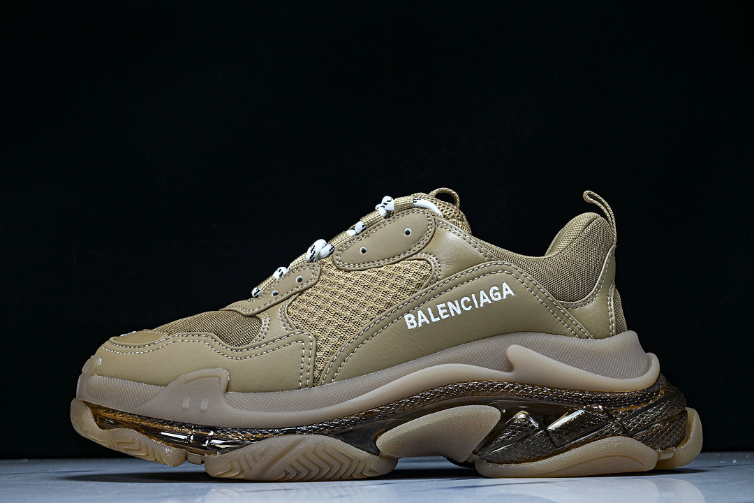 Ba1en*iaga Triple S 3.0 W1GB5-2005