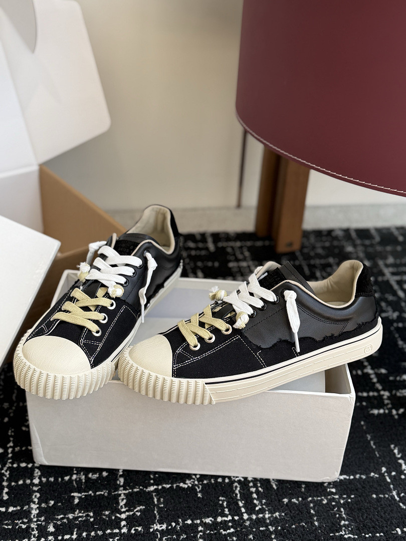 Ma1s0n Marg*e1a Sneakers