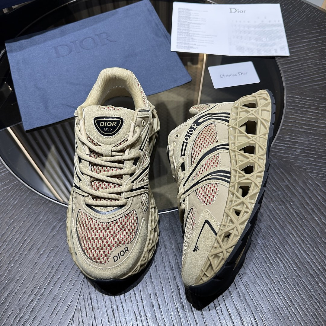 DR B35 Sneaker