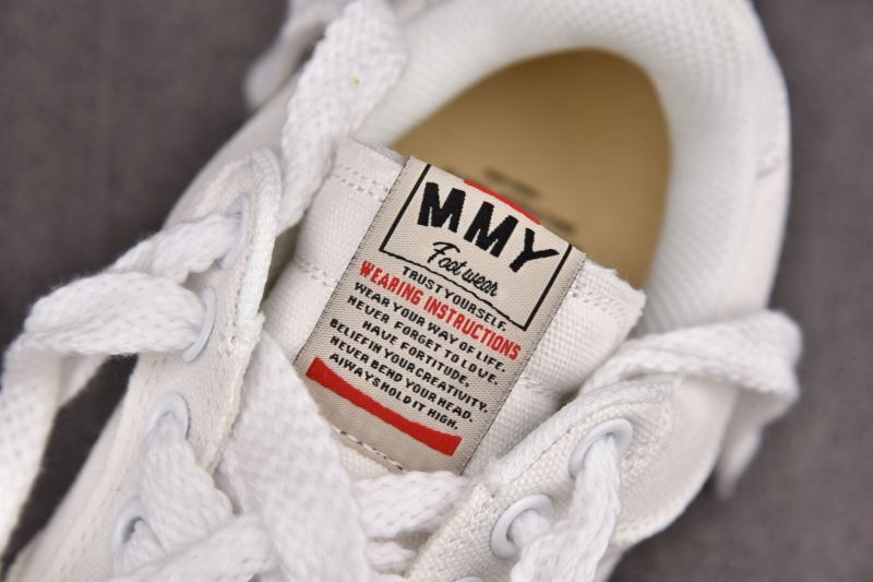 Ma1s0n Mihara Sneakers
